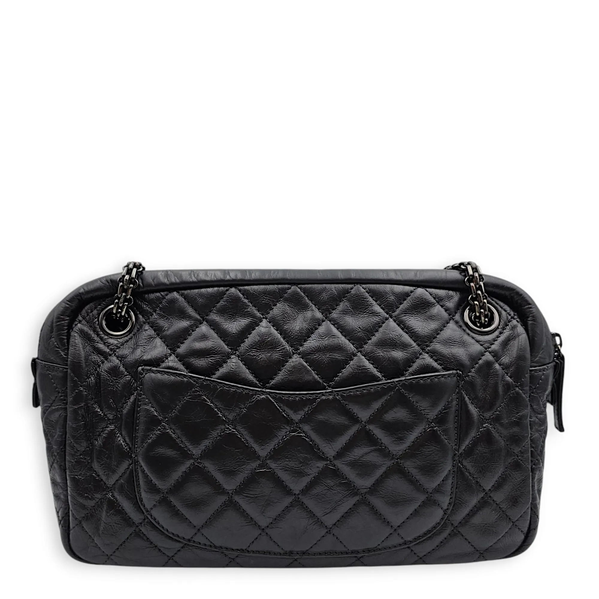 2.55 Reissue Camera Bag 28x18x8cm Black Shoulder Bag in Distressed Leather, Black chrome hardware