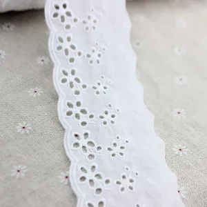 AIETSYEI Cotton Lace Trim White Lace Ribbon Eyelet Lace Embroidery Ruffle Lace Trim for Dresses, Baby Clothes, Bag, Pets Clothes (7 Yards, White)