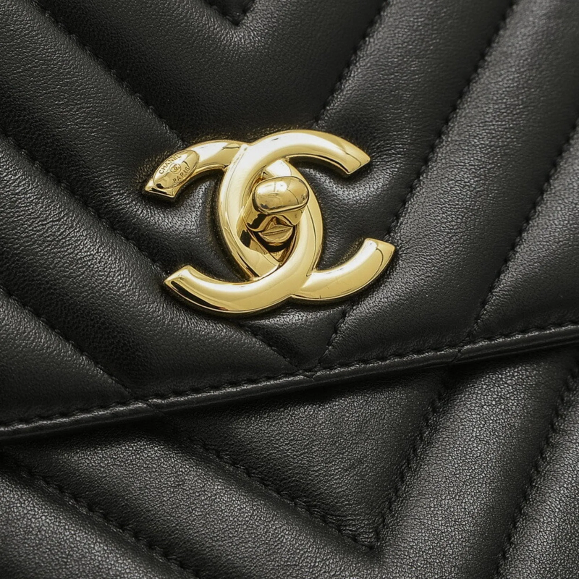 CHANEL Top Handle 2Way Chain Shoulder V Stitch Lambskin Black A69923
