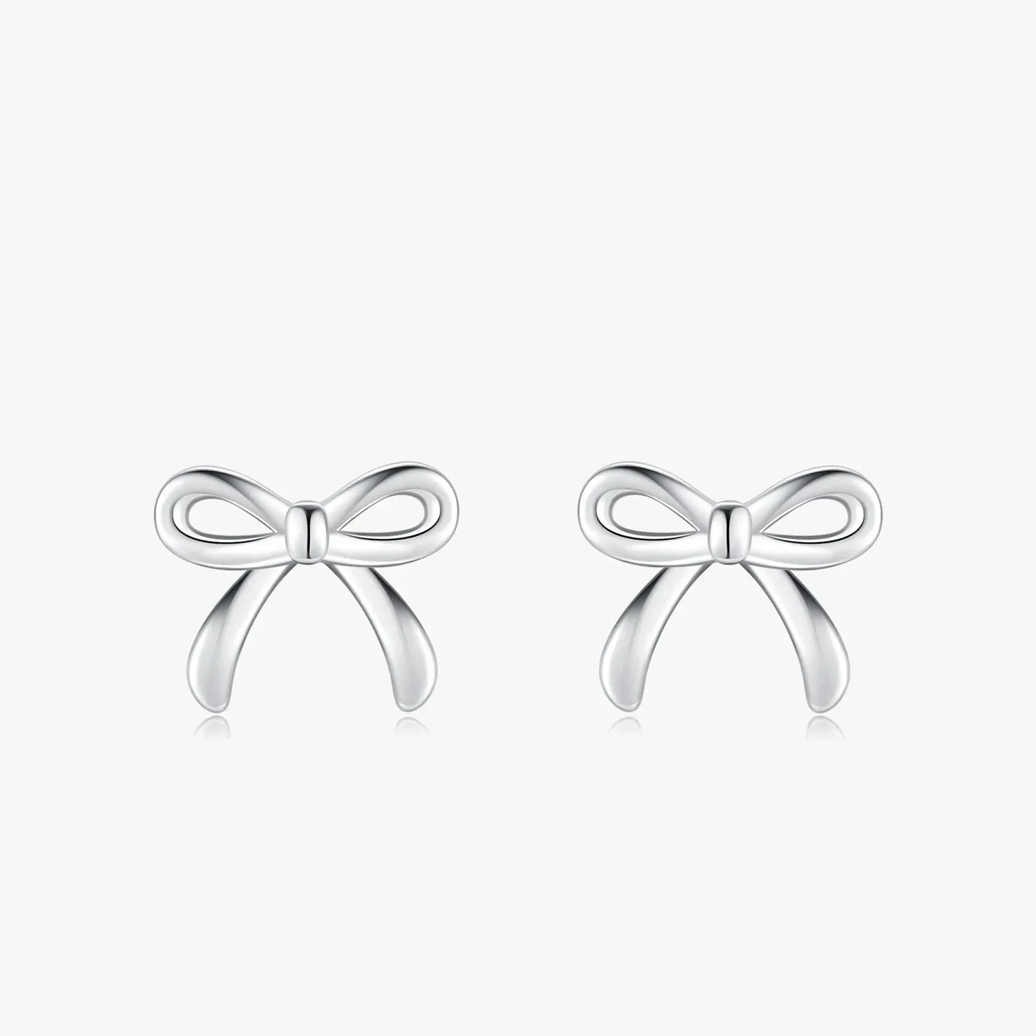 Charming Bowknot Stud Earrings