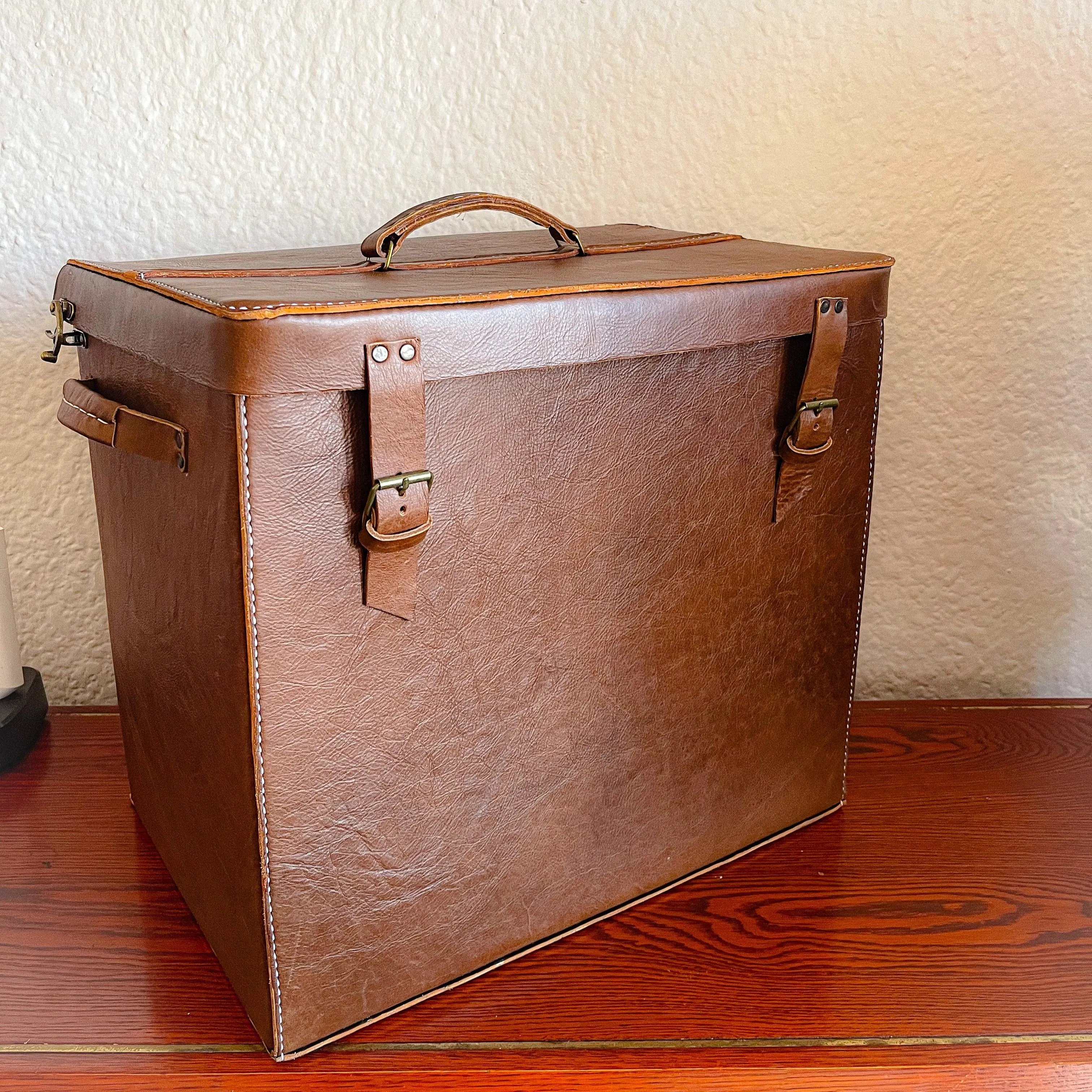 Custom lux leather boxes II (15 days production time)