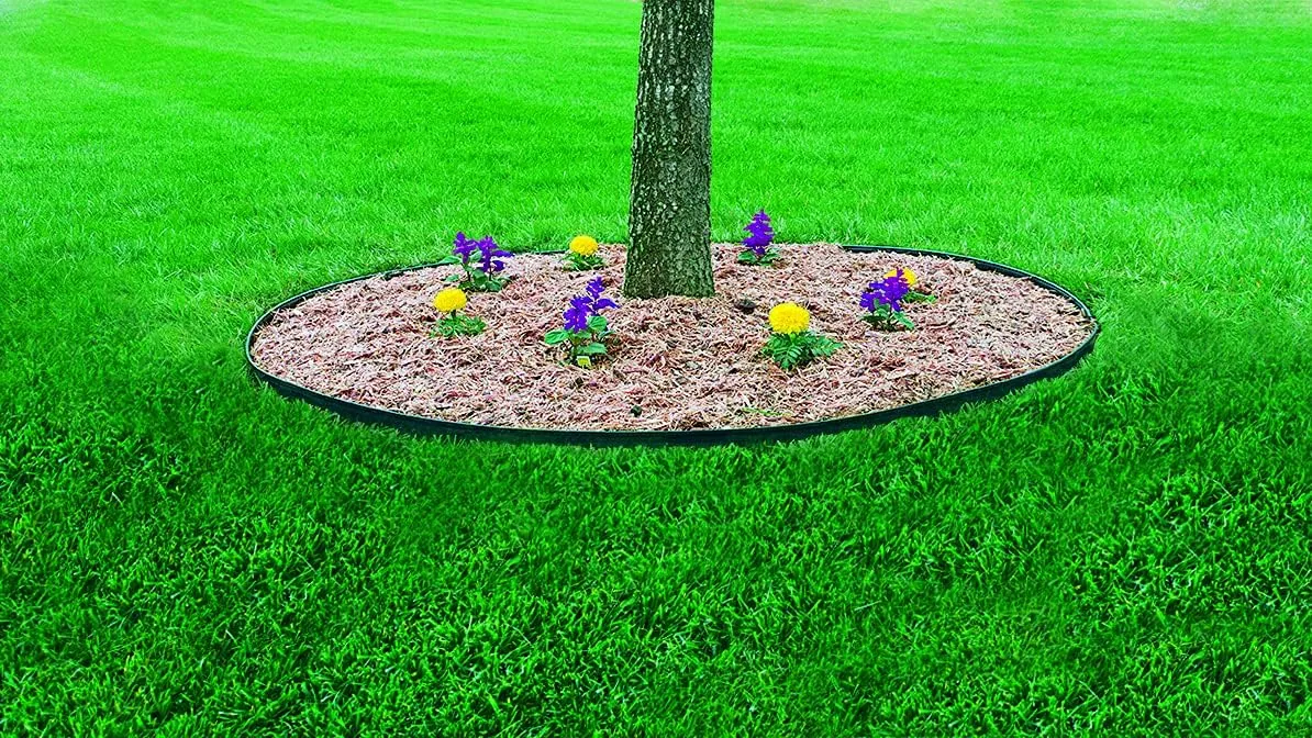 EasyFlex Heavy-Duty No-Dig Landscape Edging with BONUS Anchoring Spikes, 1.7 in. Tall Straight Top Commercial Grade Plastic Garden Border, 100 Foot Kit, Black (3100-100CXX)