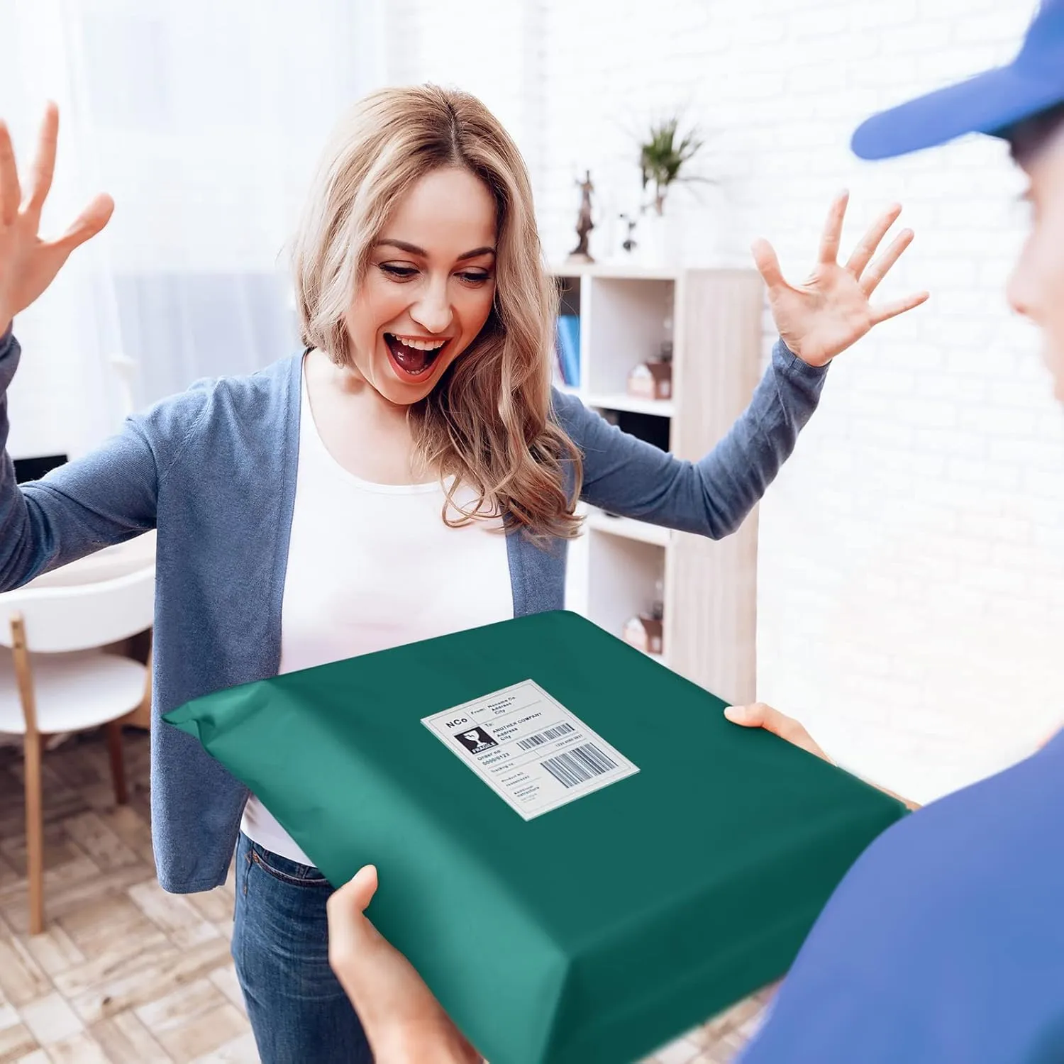 Fuxury Poly Mailers 14.5x19 Inch 100 Pcs, Waterproof Shipping Bags for Clothing, Strong Adhensive Shipping Envelopes for Small Business, Self Seal Mailers Poly Bags Mailing Envelopes Forest Green