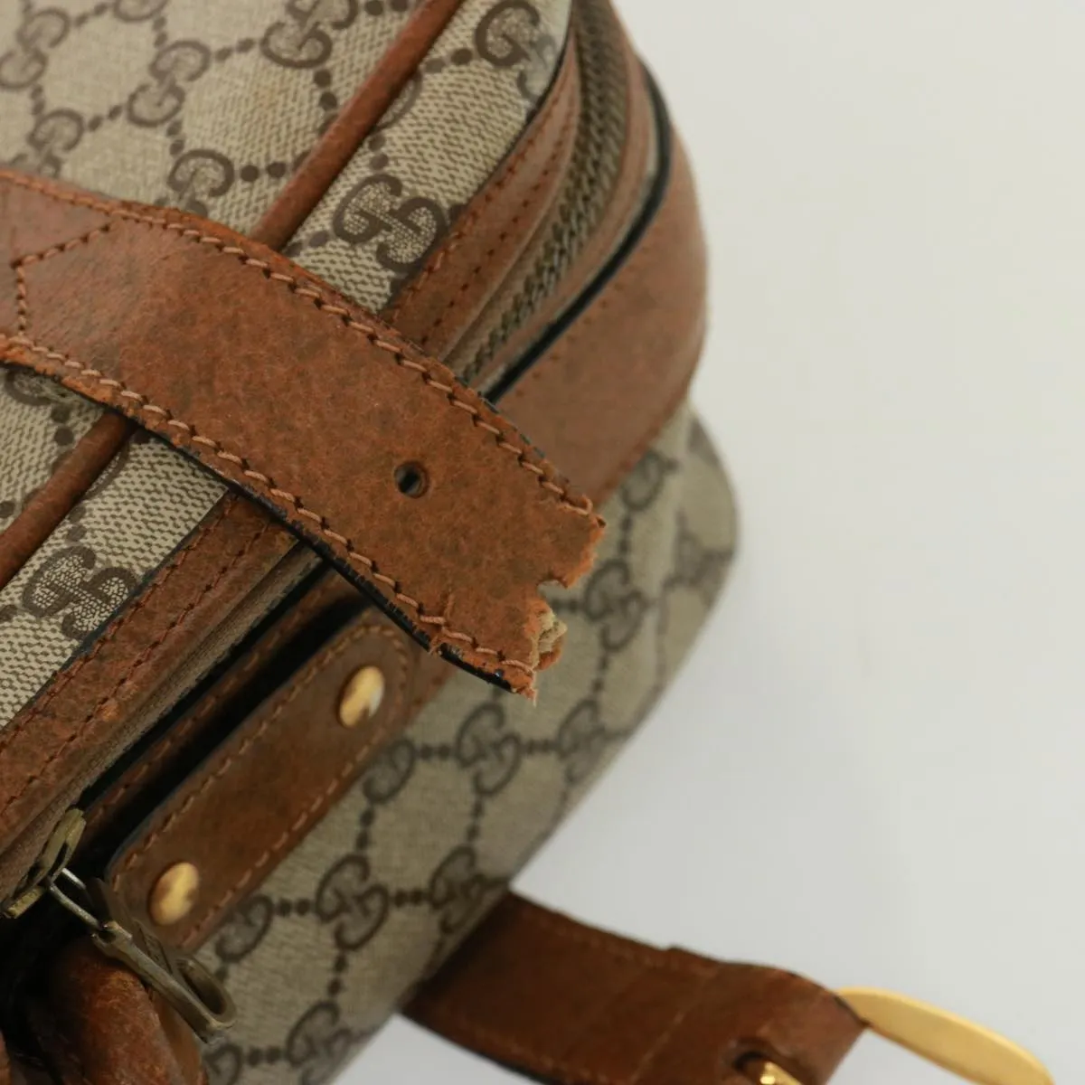 GUCCI GG Supreme Boston Bag PVC Beige mr177