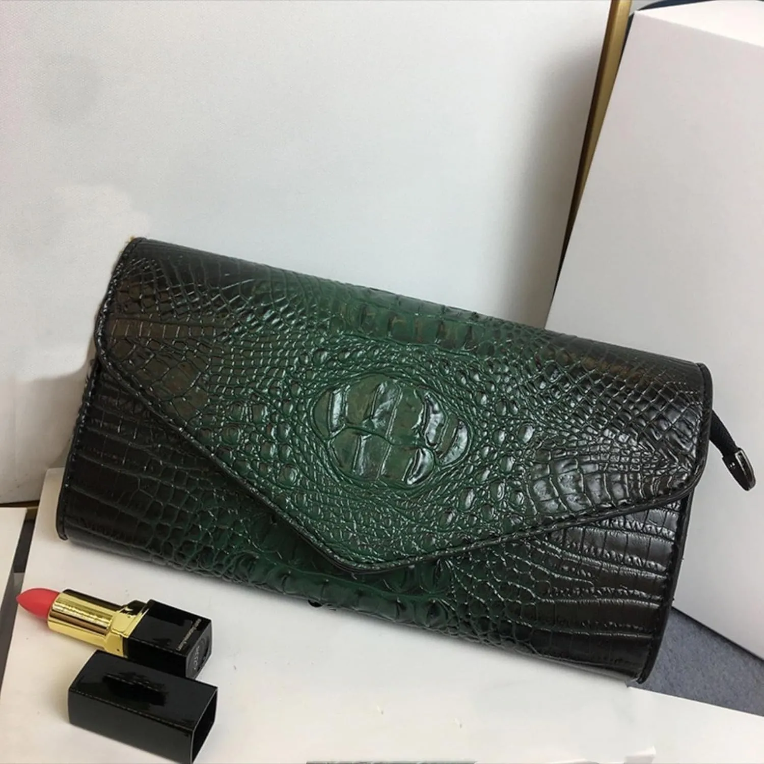 IAMUHI Women Vegan Leather Crocodile Evening Clutch Handbag Envelope Alligator Crossbody Bag Shoulder Purse Wallet