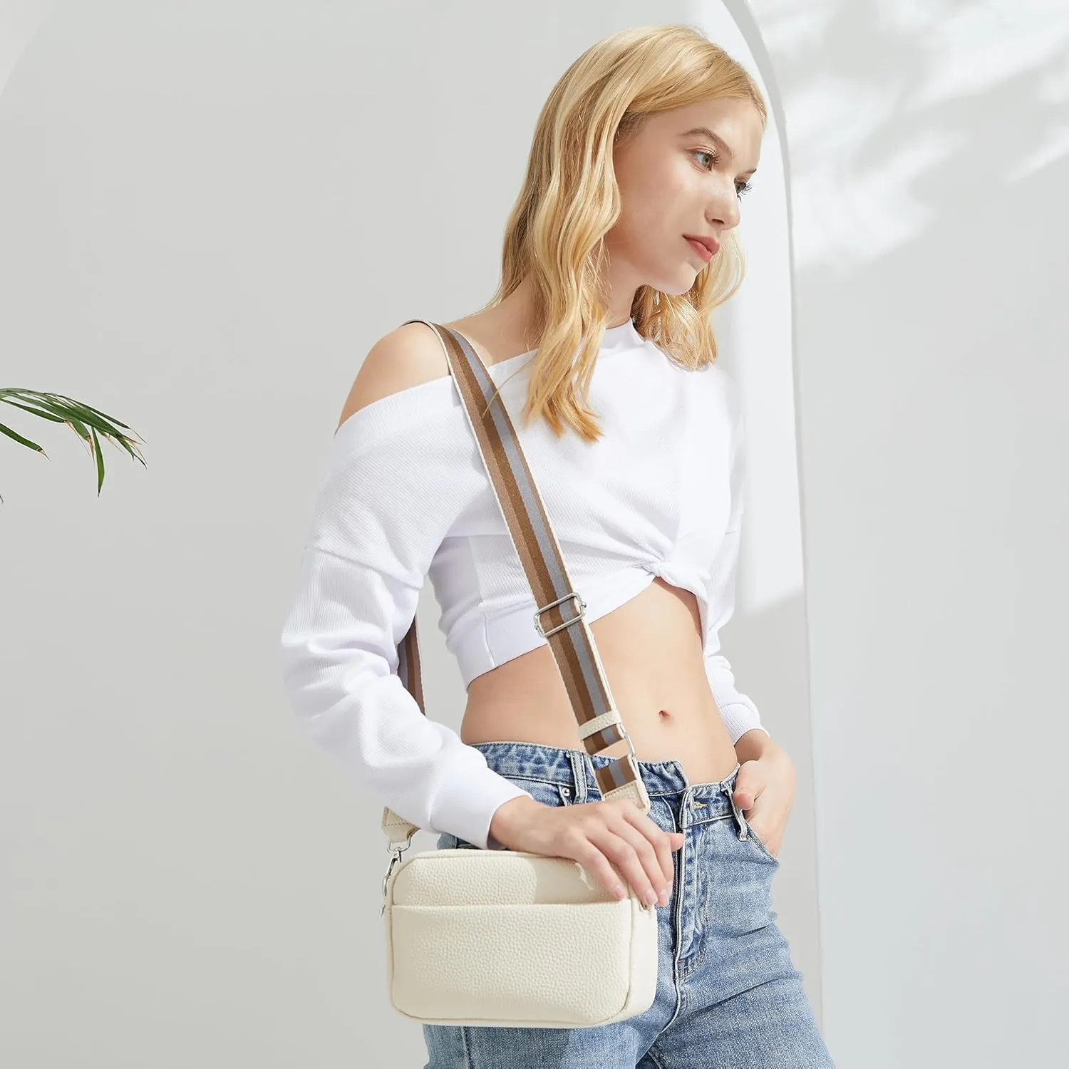 Kseymeir Small Shoulder Crossbody Bag for Women Vegan Leather Handbag Purse Triple Zip Wallet Purse Trendy Bag