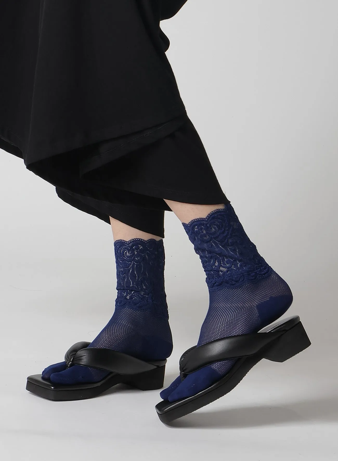 MESH/LACE TABI SOCKS
