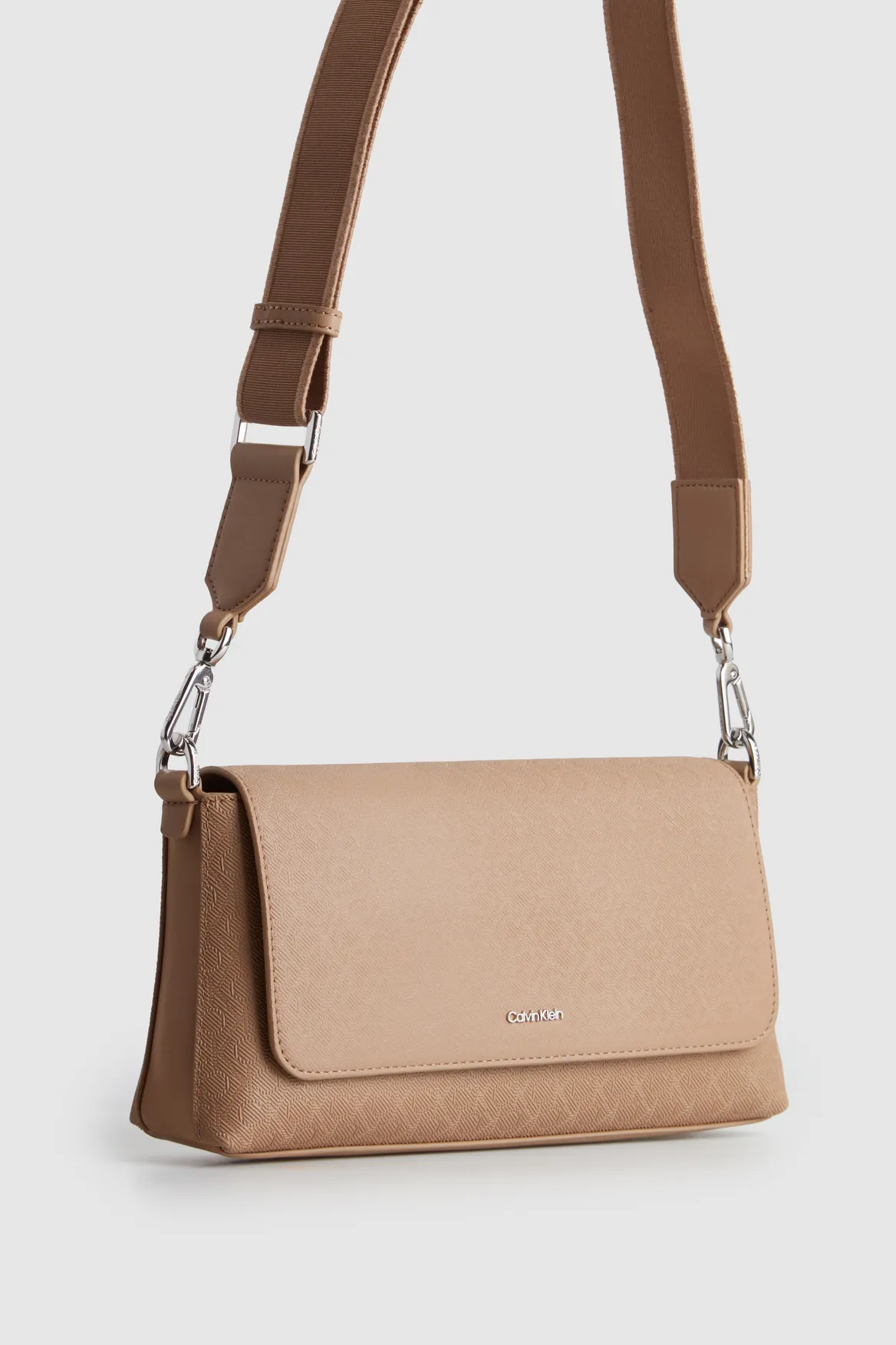 Must Shoulder Bag