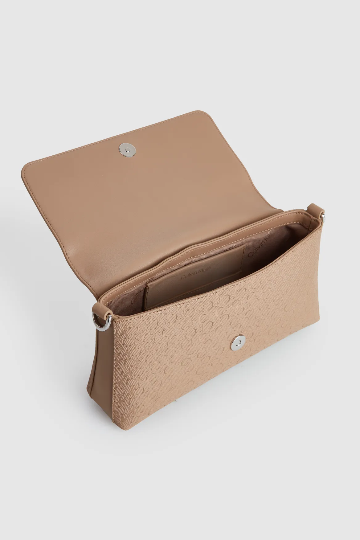 Must Shoulder Bag