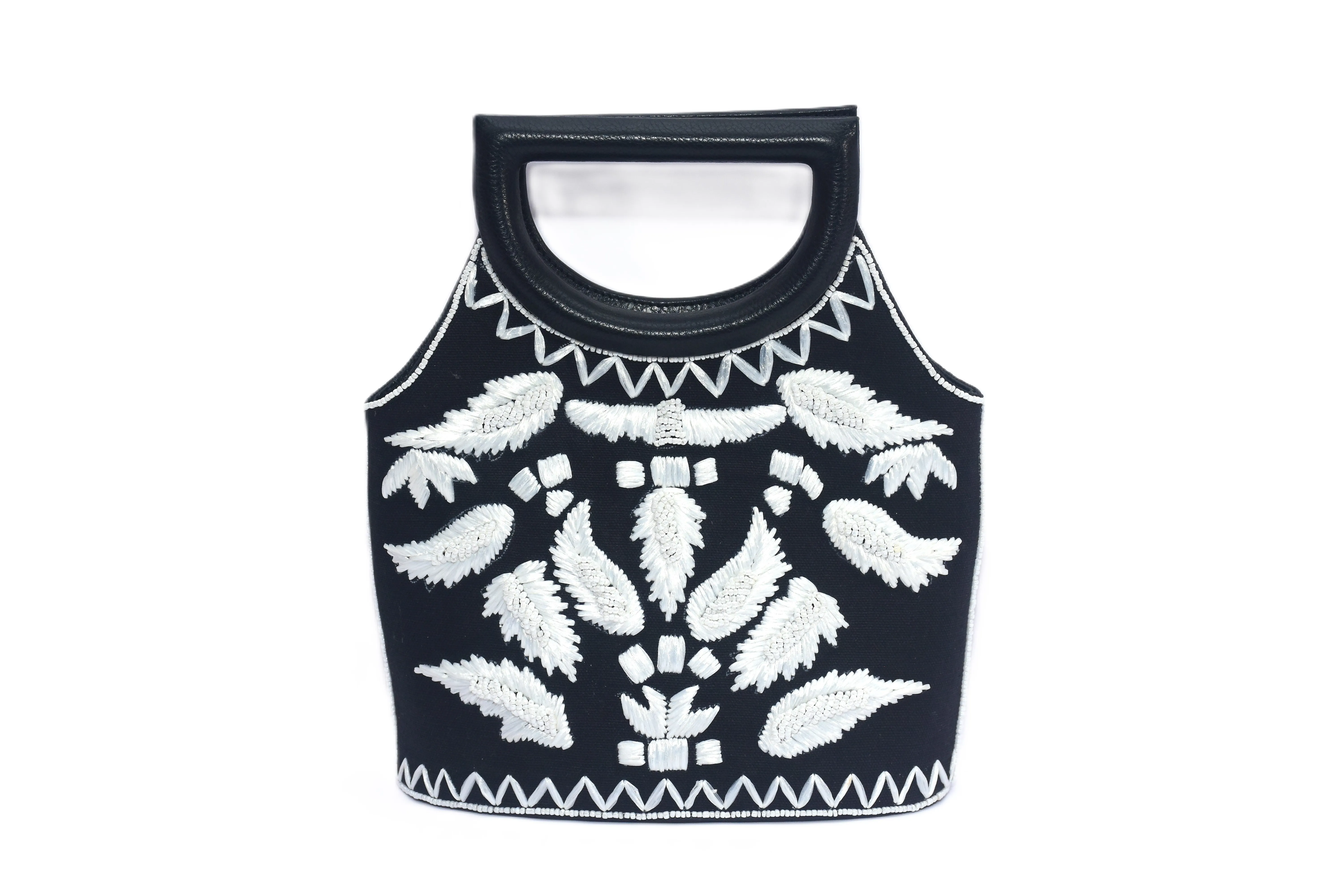 Raffia Embroidered Handheld Bag