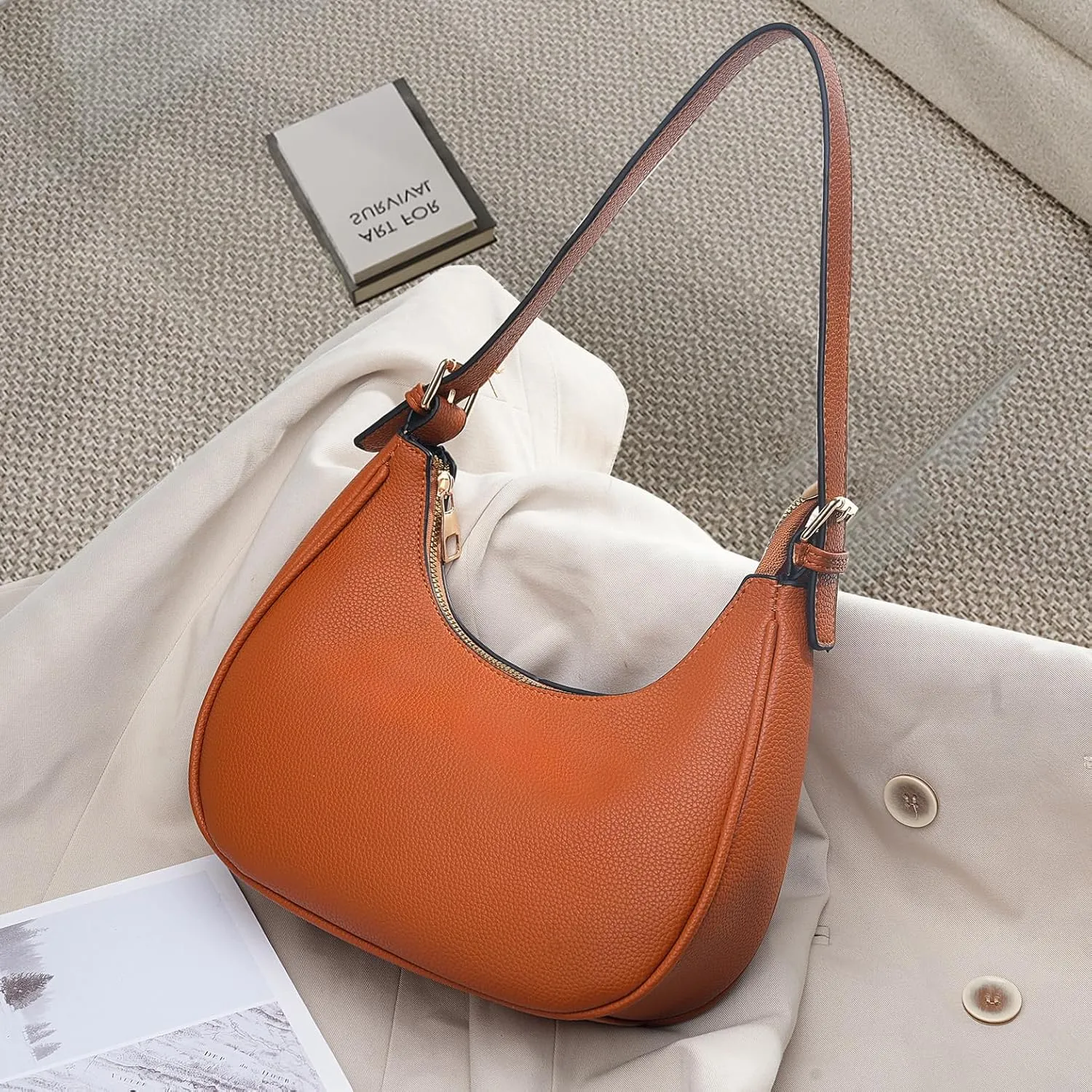 Small Tote Shoulder Bags Purses for Women Retro Classic Crossbody Bags Cute Clutch Purse and Handbag