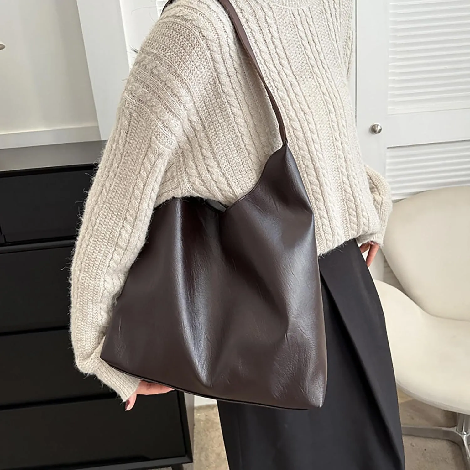 Tote Bags for Women Suede & Leather Hobo Shoulder Bag Fall Ladies Handbags Large Capacity Slouch Bag with Purses Bag