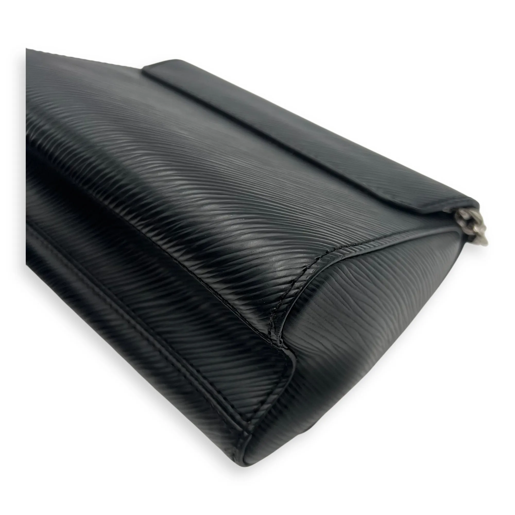Twist PM Black Shoulder Bag in Epi Leather, Silver hardware