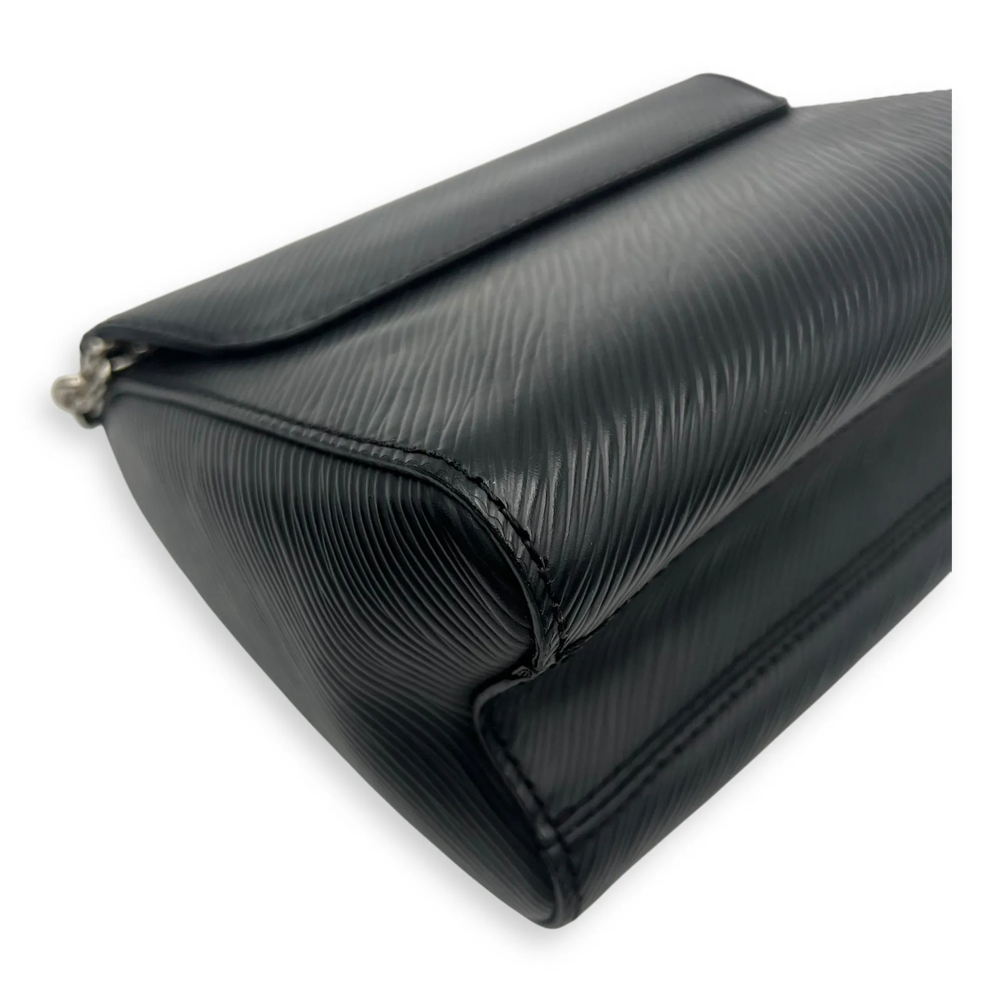 Twist PM Black Shoulder Bag in Epi Leather, Silver hardware