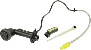Valeo 5202018 Clutch Master Cylinder and Line Assembly Chevrolet K1500 1996-1998