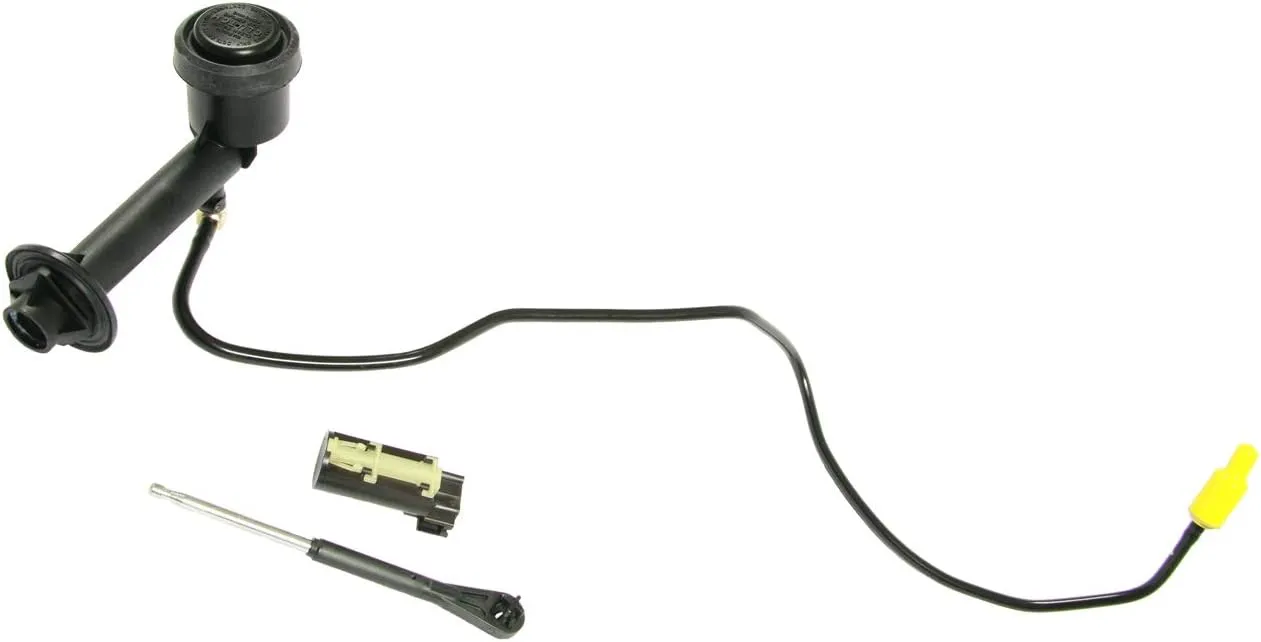 Valeo 5207818 Clutch Master Cylinder and Line Assembly Chevrolet S10 1998-2003