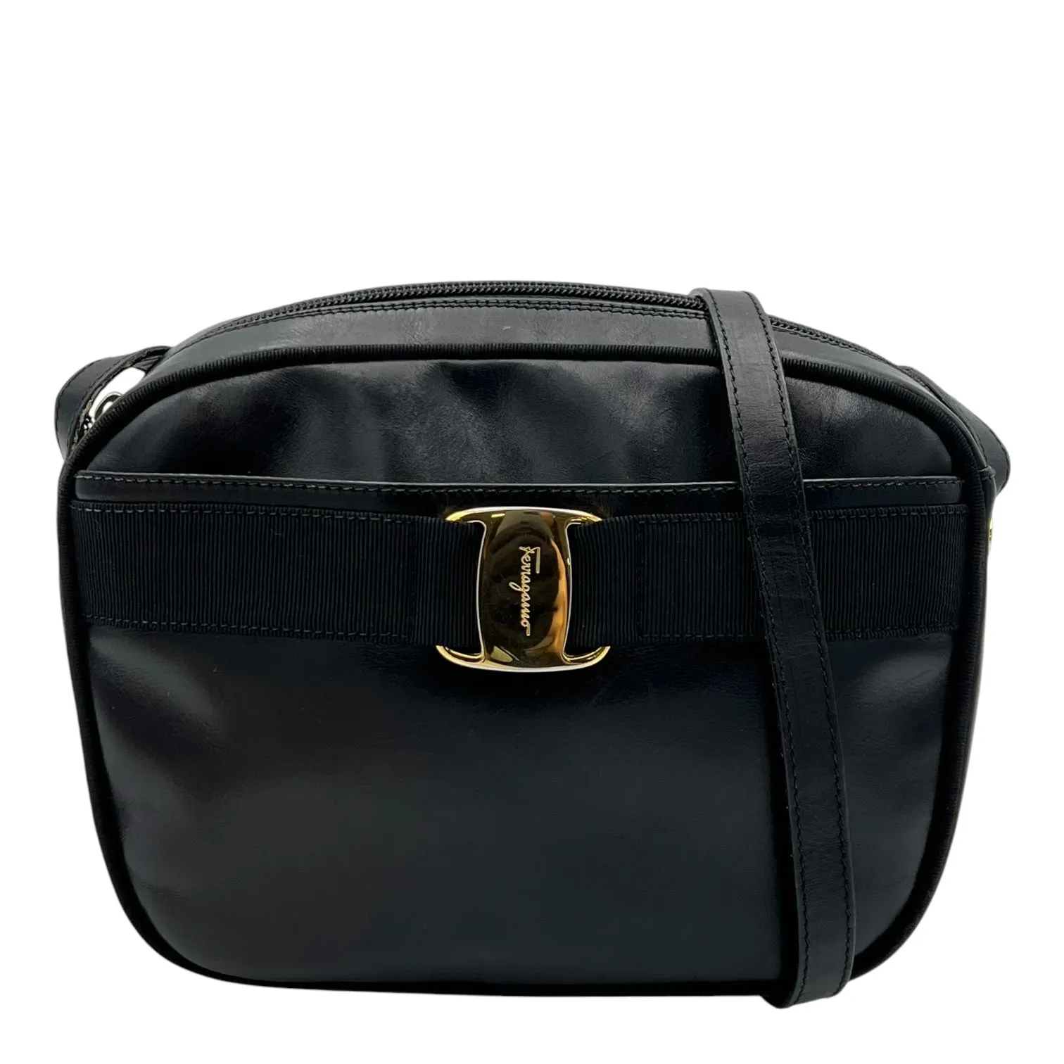 Vara Bow Crossbody Bag Black in Calfskin, Gold hardware